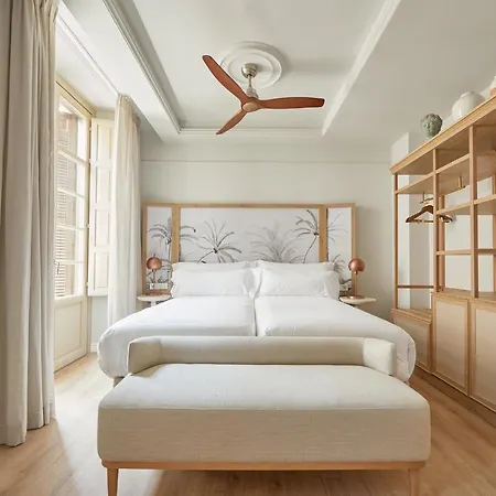 Icon Malabar Hotel 4*