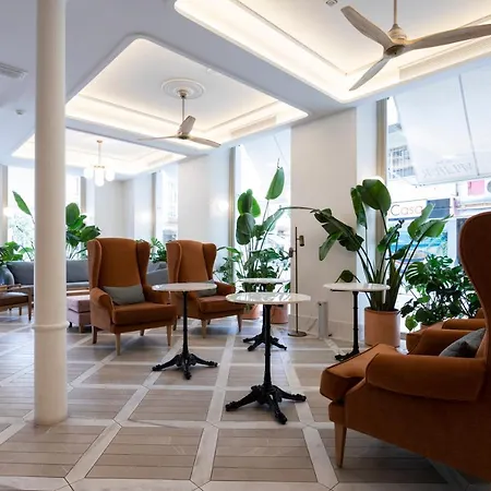 Icon Malabar מלון