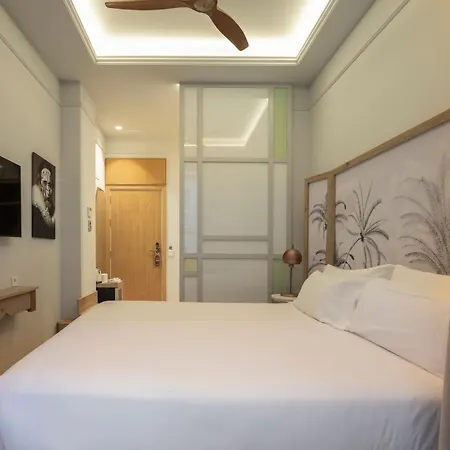 Icon Malabar Hotel 4*
