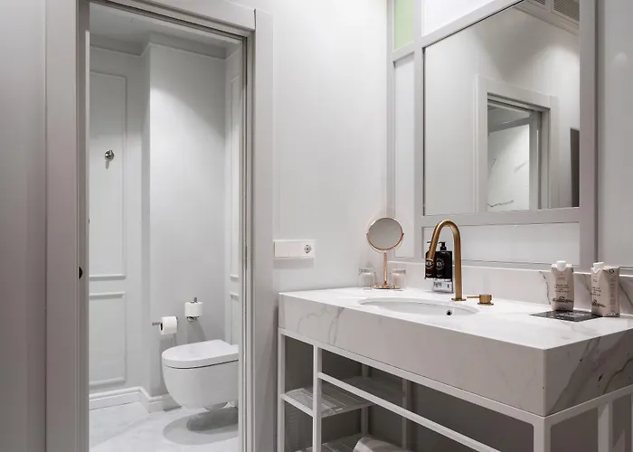 Icon Malabar מאלגה