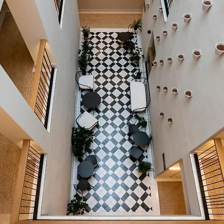 Icon Malabar Hotel 4*